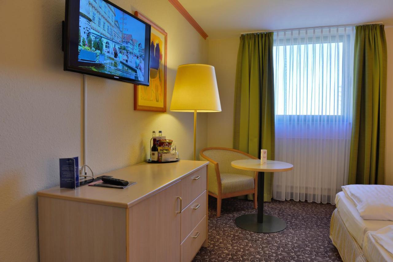Plaza Inn Леонберг Екстериор снимка